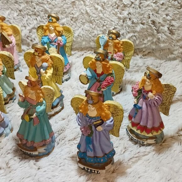 1995 Chadwick Miller October angel figurine. Collectable - Picture 7 of 8